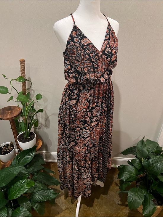 Abercrombie & Fitch Dresses & Skirts - Abercrombie & Fitch Black and Rust Floral Wrap Maxi Dress